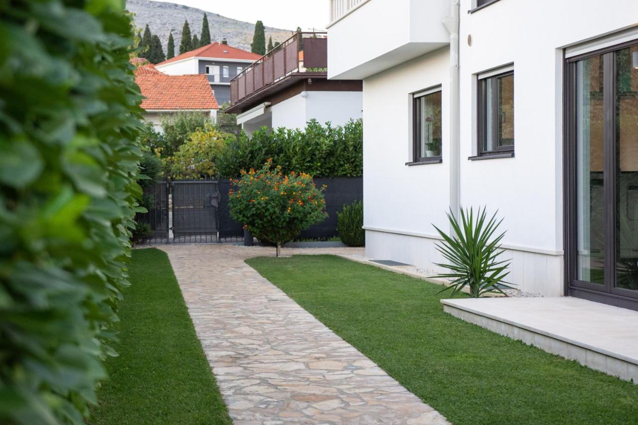 Luxury City Villa トロギール エクステリア 写真